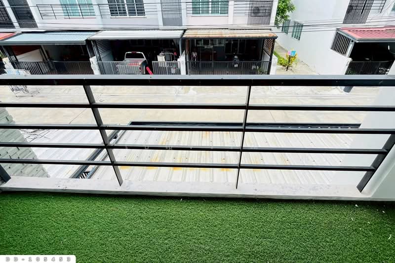 The Miracle Plus Phet Kasem 63, Bangkok, Petchkasem Road, Lak Song, Bang Khae, Bangkok, 3 Bedrooms, 154 sqm, Townhouse For Sale, by Benchawarin Pakkawetppisit, 500411100 - DDproperty.com