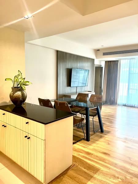 Villa Bajaj, Bangkok, Soi Sukhumvit 19, Khlongtoei Nua, Watthana, Bangkok, 2 Bedrooms, 160 sqm, Condo For Rent, by Knight Frank Chartered (Thailand) Co.,Ltd, 500411124 - DDproperty.com