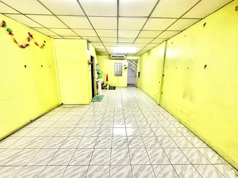 ขาย ทาวน์เฮ้าส์ หมู่บ้านอินทราวิลล่า ซอยกัลปพฤกษ์ 6, Bangkok, Bang Bon, Bangkok, 2 Bedrooms, 80 sqm, Townhouse For Sale, by กรณวัสส์ กัณฑวัสส์วงส์, 500411128 - DDproperty.com