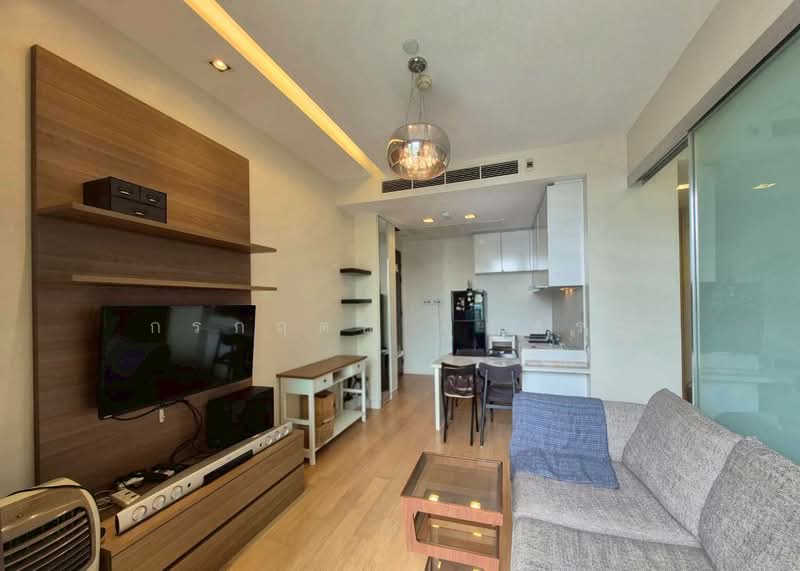 Equinox Phahol Vibha, Bangkok, 345 Paholyothin Road, Jom Phon, Chatuchak, Bangkok, 1 Bedroom, 40 sqm, Condo For Sale, by กรกฤตย์ บุญสระ, 500411143 - DDproperty.com