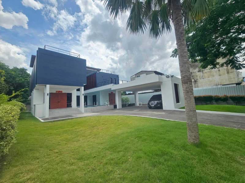 ขาย/เช่า บ้านเดี่ยว Pool Villa ขนาดใหญ่ ทำเล BTS บางจาก (SPSSR296), กรุงเทพ, สุขุมวิท, บางจาก, พระโขนง, กรุงเทพ, 700 ตร.ม., วิลล่า ขาย, โดย Khun Poon, 500411151 - DDproperty.com
