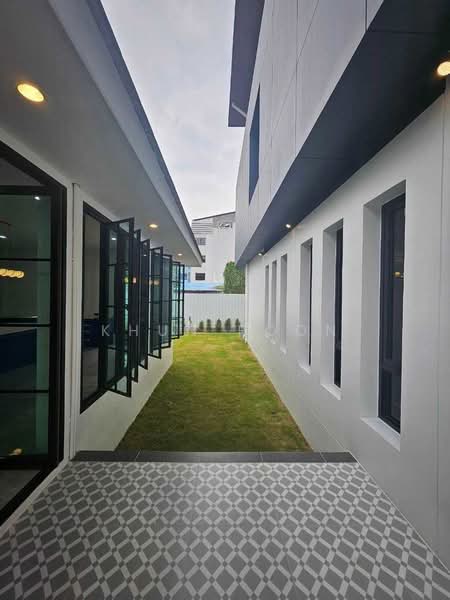 ขาย/เช่า บ้านเดี่ยว Pool Villa ขนาดใหญ่ ทำเล BTS บางจาก (SPSSR296), กรุงเทพ, สุขุมวิท, บางจาก, พระโขนง, กรุงเทพ, 700 ตร.ม., วิลล่า ขาย, โดย Khun Poon, 500411151 - DDproperty.com