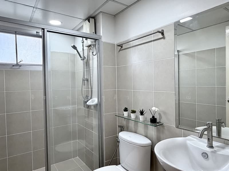 Supalai Park Ekkamai-Thonglor, Bangkok, Petchaburi Road, Bang Kapi, Huai Khwang, Bangkok, 1 Bedroom, 34 sqm, Condo For Sale, by จิระพร ชุติวราภรณ์, 500411178 - DDproperty.com