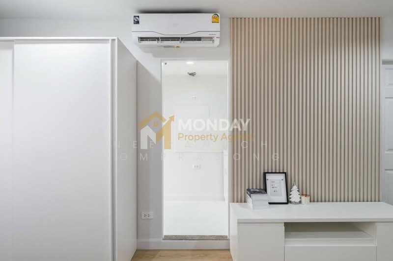 Lumpini Place Pinklao, Bangkok, 28 Borommaratchachonnani Road, Bang Bamru, Bang Phlat, Bangkok, 1 Bedroom, 30 sqm, Condo For Sale, by Neeranuch Somprasong, 500411181 - DDproperty.com