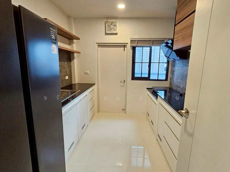 Centro Bangna : เซนโทร บางนา, สมุทรปราการ, 111 ซอย3, บางแก้ว, บางพลี, สมุทรปราการ, 300 ตร.ม., บ้านเดี่ยว ให้เช่า, โดย ขวัญเรือน ดีนาน, 500411197 - DDproperty.com