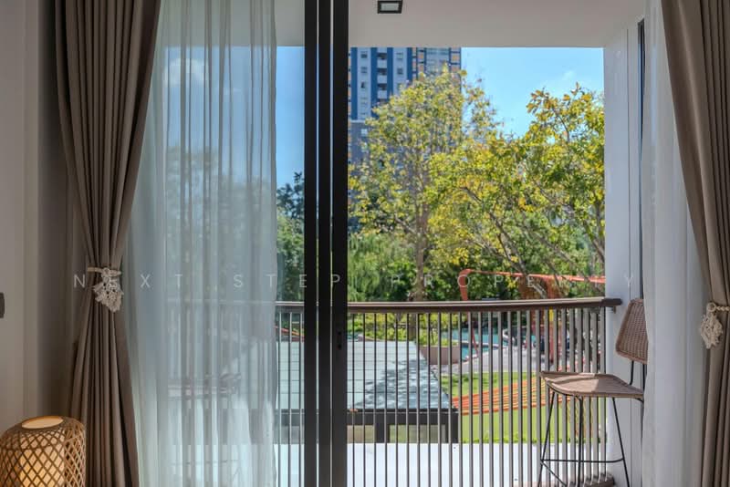 Kawa Haus, Bangkok, 95 Soi Rim Khlong, Phra Kanong Nua, Watthana, Bangkok, 2 Bedrooms, 52 sqm, Condo For Rent, by Next Step Property, 500411205 - DDproperty.com