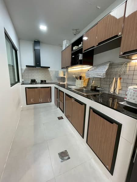 Pruksaville Krungthepkreetha-Wongwaen, Bangkok, Kanchanaphisek Rd, Thap Chang, Saphan Sung, Bangkok, Saphan Sung, Bangkok, 3 Bedrooms, 127 sqm, Townhouse For Rent, by Khun Poon, 500411219 - DDproperty.com