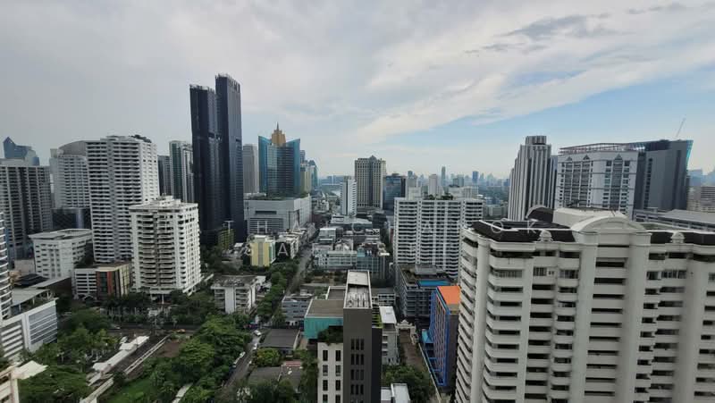 Noble Recole, Bangkok, 77 Soi Sukhumvit 19 Sukhumvit Road, Khlongtoei Nua, Watthana, Bangkok, 2 Bedrooms, 71 sqm, Condo For Rent, by Hathaichanok Saenset, 500411225 - DDproperty.com