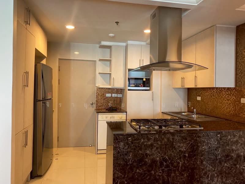 G.P. Grande Tower, Bangkok, 55 Sukhumvit 23, Khlongtoei Nua, Watthana, Bangkok, 3 Bedrooms, 180 sqm, Condo For Rent, by Jirayu Chaiyawattanasiri, 500411266 - DDproperty.com