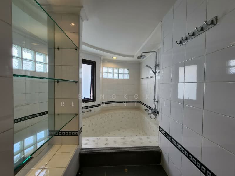 Kallista Mansion, Bangkok, 64 Soi Sukhumvit 11, Khlongtoei Nua, Watthana, Bangkok, 3 Bedrooms, 315 sqm, Condo For Sale, by Bangkok Residential, 500411269 - DDproperty.com