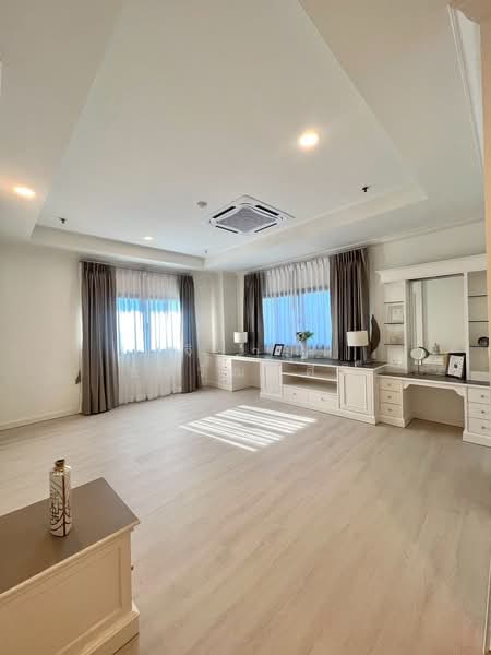 G.P. Grande Tower, Bangkok, 55 Sukhumvit 23, Khlongtoei Nua, Watthana, Bangkok, 4 Bedrooms, 400 sqm, Condo For Rent, by Jirayu Chaiyawattanasiri, 500411284 - DDproperty.com