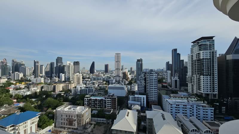 Charan Tower Residences by Aspira, Bangkok, 19 Soi Sukhumvit 43, Khlong Tan Nua, Watthana, Bangkok, 4 Bedrooms, 450 sqm, Condo For Rent, by BANGKOK PROPERTY AGENTS, 500411294 - DDproperty.com