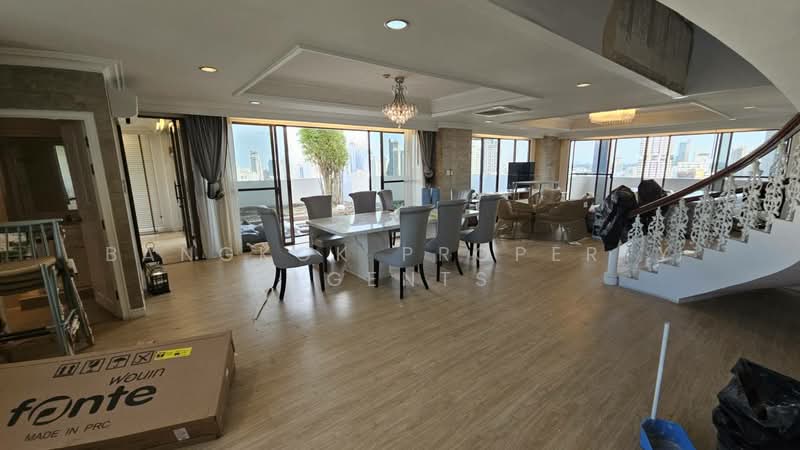 Charan Tower Residences by Aspira, Bangkok, 19 Soi Sukhumvit 43, Khlong Tan Nua, Watthana, Bangkok, 4 Bedrooms, 450 sqm, Condo For Rent, by BANGKOK PROPERTY AGENTS, 500411294 - DDproperty.com