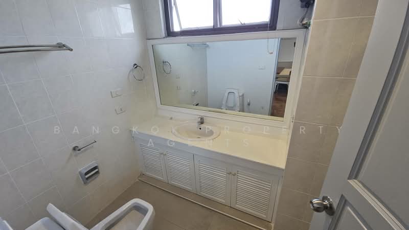 Charan Tower Residences by Aspira, Bangkok, 19 Soi Sukhumvit 43, Khlong Tan Nua, Watthana, Bangkok, 4 Bedrooms, 450 sqm, Condo For Rent, by BANGKOK PROPERTY AGENTS, 500411294 - DDproperty.com