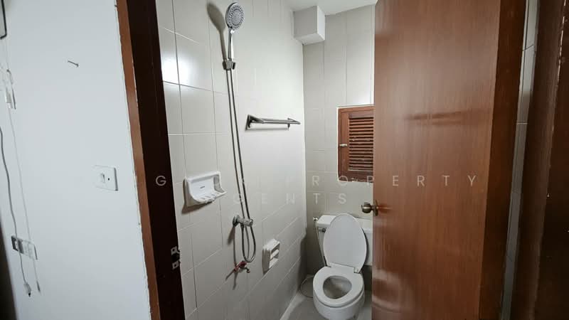 Charan Tower Residences by Aspira, Bangkok, 19 Soi Sukhumvit 43, Khlong Tan Nua, Watthana, Bangkok, 4 Bedrooms, 450 sqm, Condo For Rent, by BANGKOK PROPERTY AGENTS, 500411294 - DDproperty.com