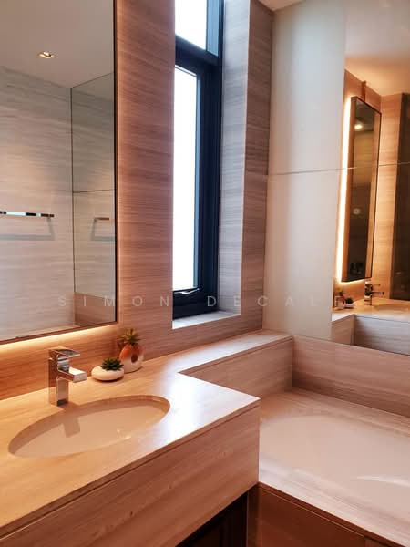 The Diplomat 39, Bangkok, 18 Soi Sukhumvit 39, Sukhumvit Road, Khlong Tan Nua, Watthana, Bangkok, 2 Bedrooms, 75 sqm, Condo For Sale, by Simon Decalf, 500411296 - DDproperty.com