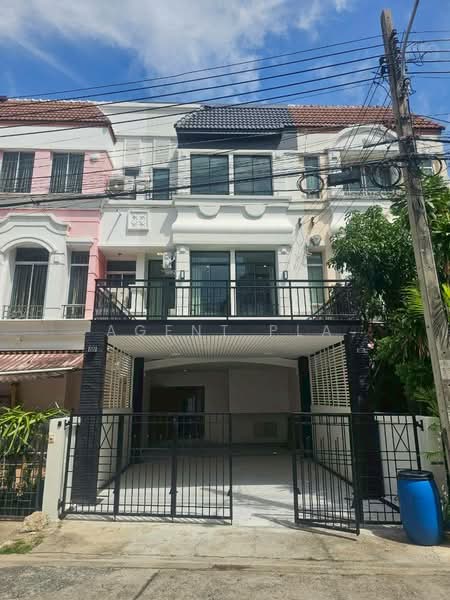 Baan Klang Muang British Town Srinakarin, Samut Prakan, Soi Baan Klang Muang British Town Srinakarin, Bang Kaeo, Bang Plee, Samut Prakan, 3 Bedrooms, 230 sqm, Townhouse For Rent, by Agent Pla, 500411318 - DDproperty.com