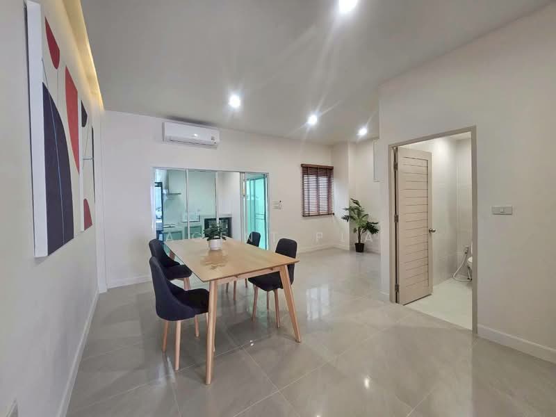 Baan Klang Muang British Town Srinakarin : บ้านกลางเมือง บริติช ทาวน์ ศรีนครินทร์, สมุทรปราการ, ซอยบ้านกลางเมือง บริติช ทาวน์ ศรีนครินทร์, บางแก้ว, บางพลี, สมุทรปราการ, 230 ตร.ม., ทาวน์เฮ้าส์ ให้เช่า, โดย Agent Pla, 500411318 - DDproperty.com