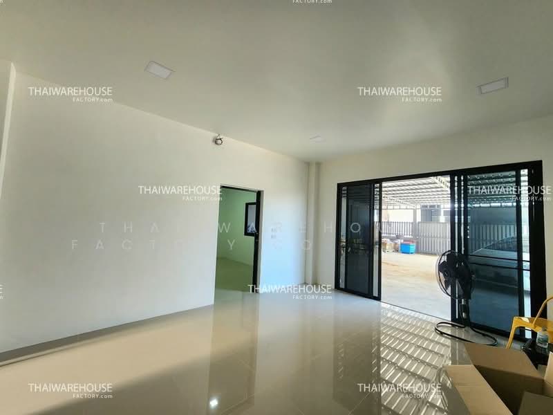 Warehouse for Rent 800 SQ.M. Lam Luk Ka Pathum Thani 40-Foot Container Loading with Office, Pathum Thani, Lam Luk Ka, Pathum Thani, , 800 sqm, Warehouse/Factory For Rent, by THAI WAREHOUSE FACTORY CO., LTD., 500411321 - DDproperty.com
