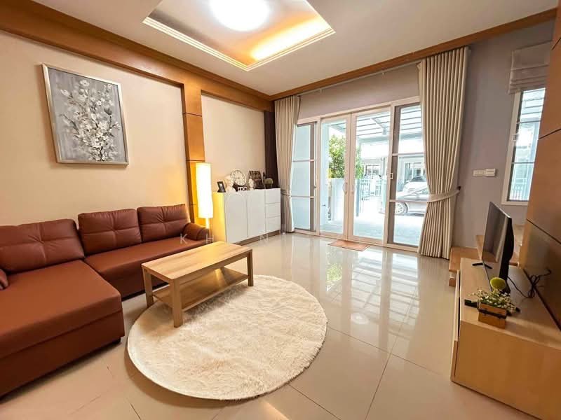 Baan Klang Muang S-Sense Rama 9-Ladprao : บ้านกลางเมือง เอสเซ้นส์ พระราม 9-ลาดพร้าว, กรุงเทพ, ซอยลาดพร้าว 84 ถนนลาดพร้าว, วังทองหลาง, กรุงเทพ, 120 ตร.ม., ทาวน์เฮ้าส์ ให้เช่า, โดย Khun Eve, 500411328 - DDproperty.com