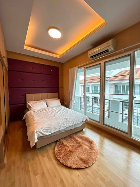 Baan Klang Muang S-Sense Rama 9-Ladprao, Bangkok, Soi Ladprao 84, Ladprao Road, Wang Thonglang, Bangkok, 3 Bedrooms, 120 sqm, Townhouse For Rent, by Khun Eve, 500411328 - DDproperty.com