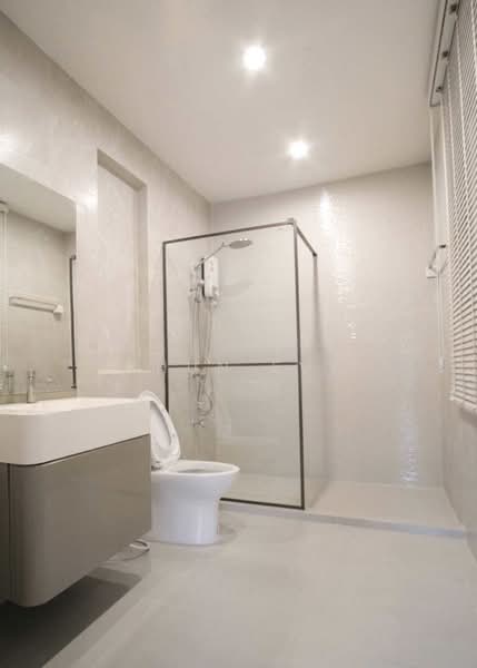 Baan Klang Muang British Town Srinakarin, Samut Prakan, Soi Baan Klang Muang British Town Srinakarin, Bang Kaeo, Bang Plee, Samut Prakan, 3 Bedrooms, 230 sqm, Townhouse For Rent, by Khun Eve, 500411340 - DDproperty.com