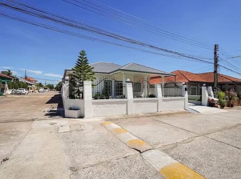 Eakmongkol 4, Khao Talo, Chon Buri (Pattaya), Nong Pru, Bang Lamung (Pattaya), Chon Buri (Pattaya), 3 Bedrooms, 284 sqm, Single Detached House For Sale, by Pukkawadee Thapmathi, 500411342 - DDproperty.com
