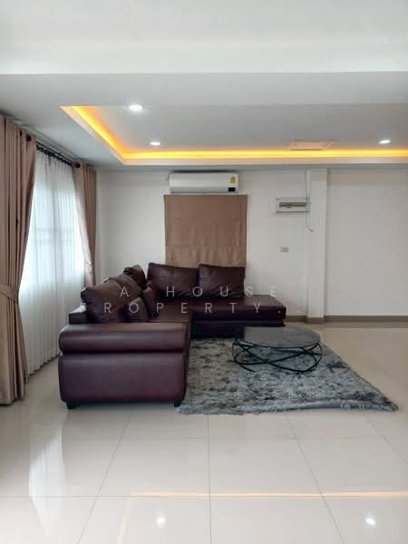 Single house for sale, corner unit, Rai Kluay area, Sriracha, Chon Buri (Pattaya), Surasak, Si Racha, Chon Buri (Pattaya), 3 Bedrooms, 268 sqm, Single Detached House For Sale, by A House Property Co.,Ltd., 500411346 - DDproperty.com