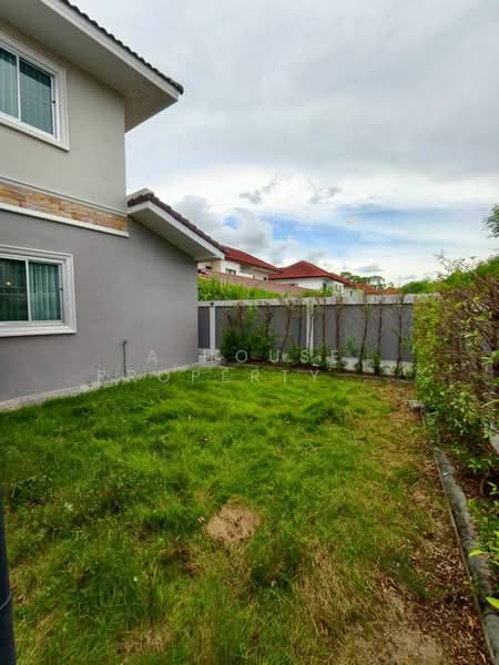 Single house for sale, corner unit, Rai Kluay area, Sriracha, Chon Buri (Pattaya), Surasak, Si Racha, Chon Buri (Pattaya), 3 Bedrooms, 268 sqm, Single Detached House For Sale, by A House Property Co.,Ltd., 500411346 - DDproperty.com