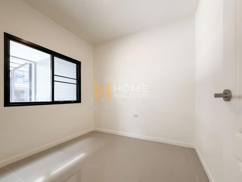 Baan Lumpini Town Ville Ratchaphruek-Pinklao, Nonthaburi, Mahasawat, Bang Kruai, Nonthaburi, 3 Bedrooms, 150 sqm, Semi-Detached House (Twin House) For Sale, by HOME Real Estate Service, 500411356 - DDproperty.com