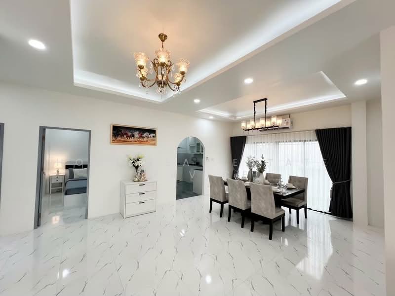 Rattanakorn Village 19, Chon Buri (Pattaya), Bang Lamung, Bang Lamung (Pattaya), Chon Buri (Pattaya), 3 Bedrooms, 300 sqm, Single Detached House For Sale, by HOME Real Estate Service, 500411365 - DDproperty.com