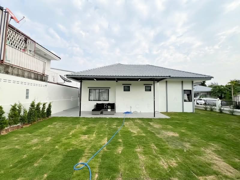 Rattanakorn Village 19, Chon Buri (Pattaya), Bang Lamung, Bang Lamung (Pattaya), Chon Buri (Pattaya), 3 Bedrooms, 300 sqm, Single Detached House For Sale, by HOME Real Estate Service, 500411365 - DDproperty.com