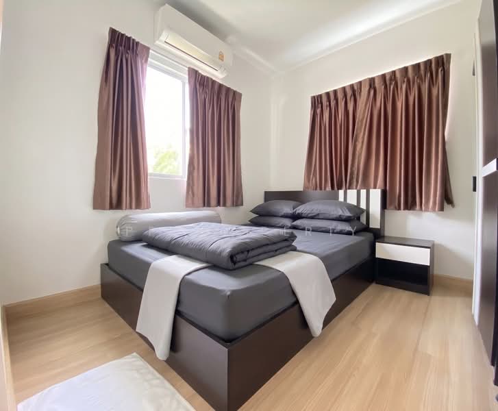 Pruksa Ville 92 Onnut-Suvarnabhumi, Samut Prakan, Soi Ladkrabang 14/1, Ladkrabang Road, Rachathewa, Bang Plee, Samut Prakan, 3 Bedrooms, 110 sqm, Townhouse For Sale, by PP Property, 500411381 - DDproperty.com