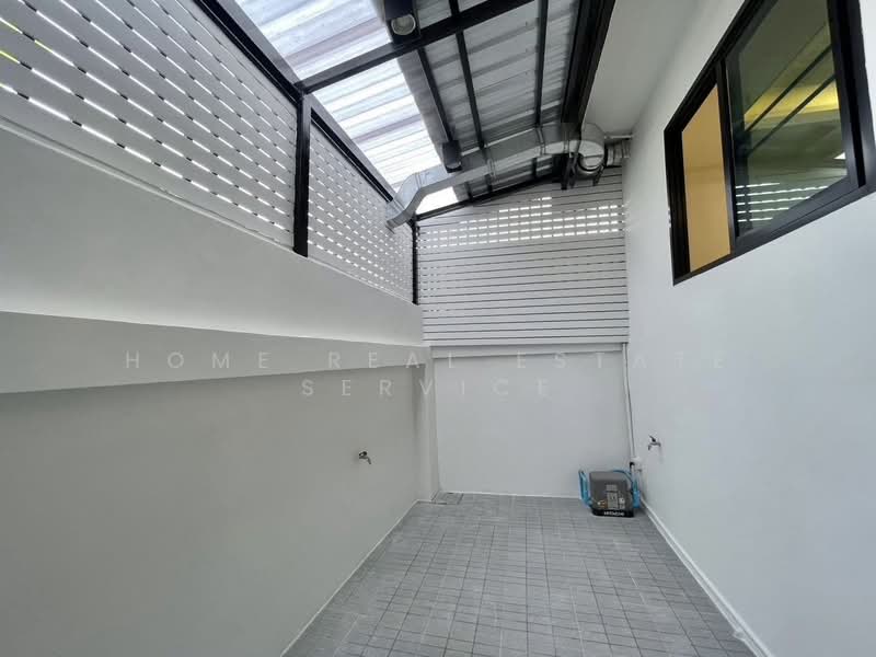 Townhouse Soi Tiwanon 43, Nonthaburi, Tha-Sai, Muang Nonthaburi, Nonthaburi, 4 Bedrooms, 360 sqm, Townhouse For Sale, by HOME Real Estate Service, 500411386 - DDproperty.com