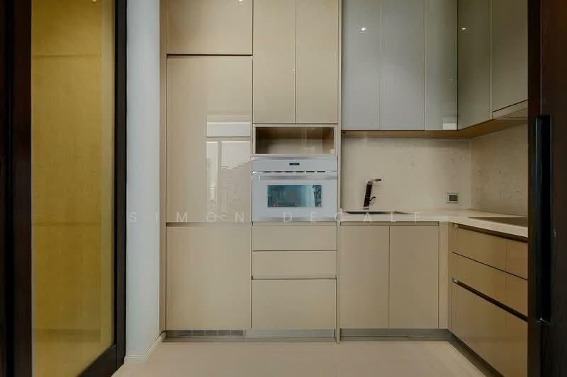 The Diplomat 39, Bangkok, 18 Soi Sukhumvit 39, Sukhumvit Road, Khlong Tan Nua, Watthana, Bangkok, 3 Bedrooms, 164 sqm, Condo For Sale, by Simon Decalf, 500411402 - DDproperty.com