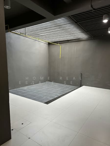 Home Office Rama 9 Soi 19, Bangkok, Bang Kapi, Huai Khwang, Bangkok, , 350 sqm, Office Space For Rent, by HOME Real Estate Service, 500411410 - DDproperty.com