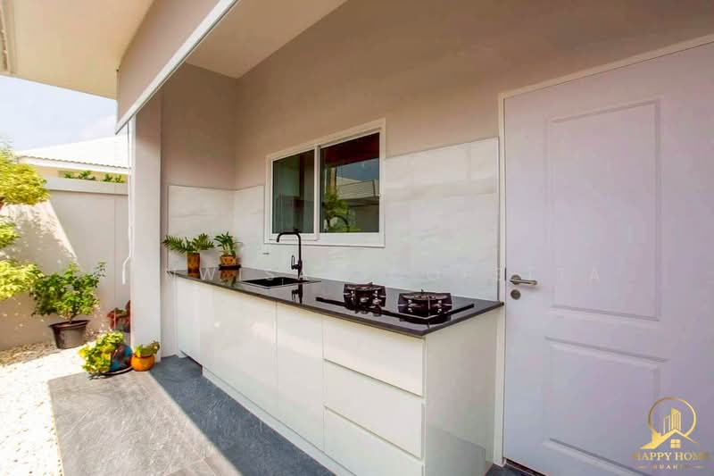Meedee Homes, Prachuap Khiri Khan, Thap Tai, Hua Hin, Prachuap Khiri Khan, 4 Bedrooms, 344 sqm, Villa For Sale, by Wanwisa Scopetta, 500411412 - DDproperty.com