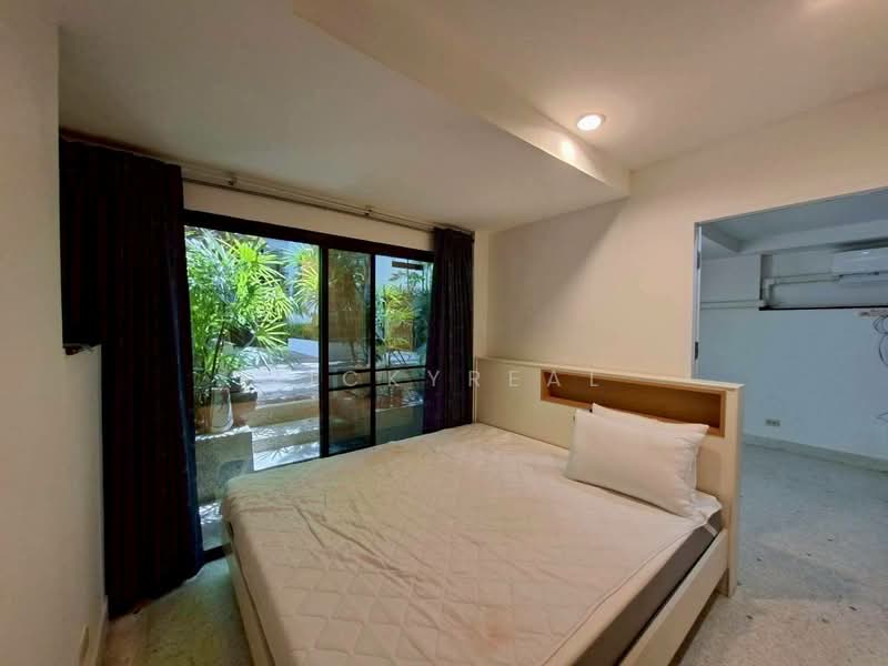 Waterford Park Rama 4, Bangkok, 77 Phum Chit Alley, Phra Kanong, Khlong Toei, Bangkok, 1 Bedroom, 45 sqm, Condo For Rent, by mickyreal, 500411433 - DDproperty.com