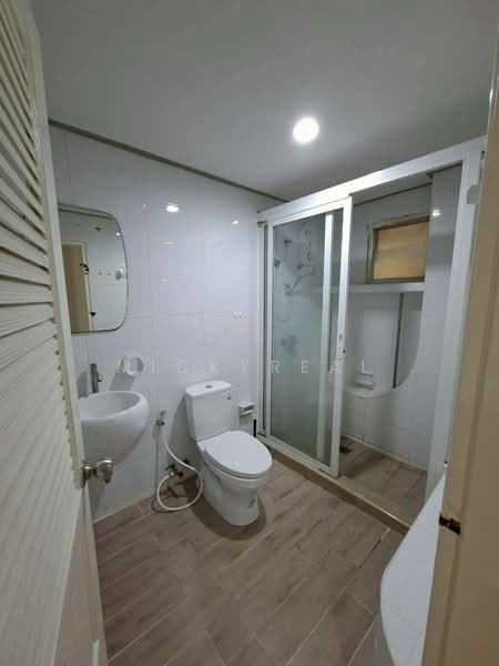 Waterford Park Rama 4, Bangkok, 77 Phum Chit Alley, Phra Kanong, Khlong Toei, Bangkok, 1 Bedroom, 45 sqm, Condo For Rent, by mickyreal, 500411433 - DDproperty.com