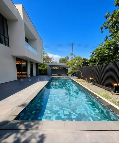 Panya Pattanakarn Village, Bangkok, Soi Phatthanakarn 30, Suan Luang, Bangkok, 5 Bedrooms, 880 sqm, Single Detached House For Sale, by ตะวัน ขันเงิน, 500411447 - DDproperty.com