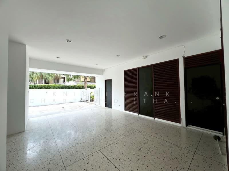 Nichada Thani, Nonthaburi, Soi Prasert Islam, Bang Talat, Pak Kret, Nonthaburi, 4 Bedrooms, 1,600 sqm, Condo For Rent, by Knight Frank Chartered (Thailand) Co.,Ltd, 500411453 - DDproperty.com