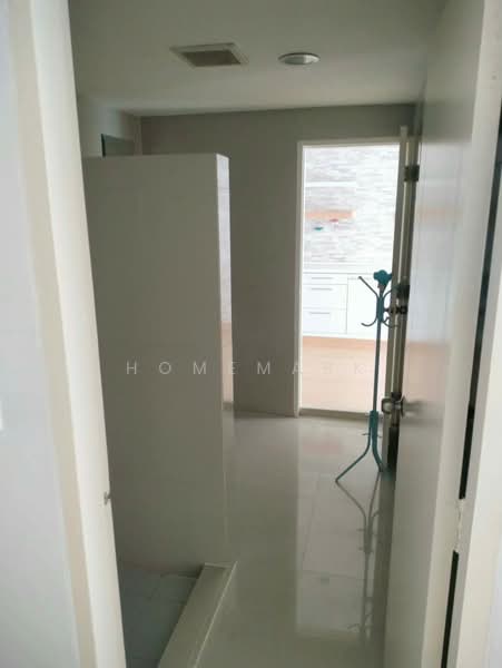 D5 Condo, Bangkok, Nuan Chan, Bueng Kum, Bangkok, 1 Bedroom, 31 sqm, Condo For Sale, by Homemark, 500411474 - DDproperty.com