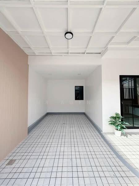 Baan Buathong 4 : บ้านบัวทอง 4, นนทบุรี, ถ.บ้านกล้วย-ไทรน้อย, พิมลราช, บางบัวทอง, นนทบุรี, 101 ตร.ม., ทาวน์เฮ้าส์ ขาย, โดย NR AGENT, 500411482 - DDproperty.com