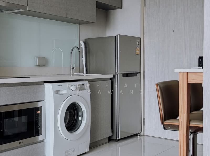 Rhythm Sukhumvit 36-38, Bangkok, 55 Soi Sukhumvit 36, Sukhumvit Road, Phra Kanong, Khlong Toei, Bangkok, 1 Bedroom, 34 sqm, Condo For Rent, by Nareerat Pimsawang, 500411486 - DDproperty.com