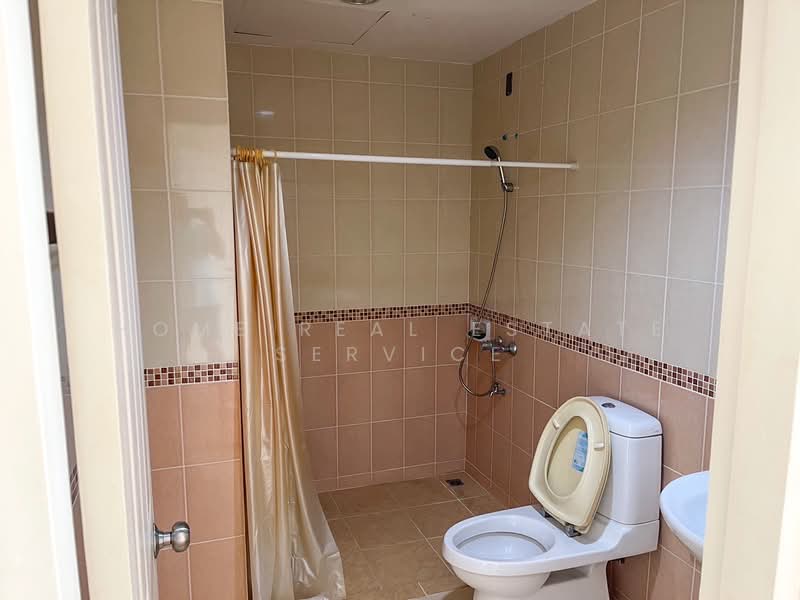 Baan Klang Muang The Royal Monaco Srinakarin-Pattanakarn, Bangkok, Rama 9 Road, Soi 43, Suan Luang, Bangkok, 3 Bedrooms, 160 sqm, Townhouse For Sale, by HOME Real Estate Service, 500411489 - DDproperty.com