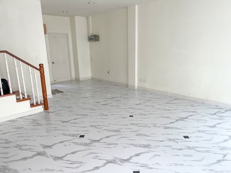 Baan Klang Muang The Royal Monaco Srinakarin-Pattanakarn, Bangkok, Rama 9 Road, Soi 43, Suan Luang, Bangkok, 3 Bedrooms, 160 sqm, Townhouse For Sale, by HOME Real Estate Service, 500411489 - DDproperty.com