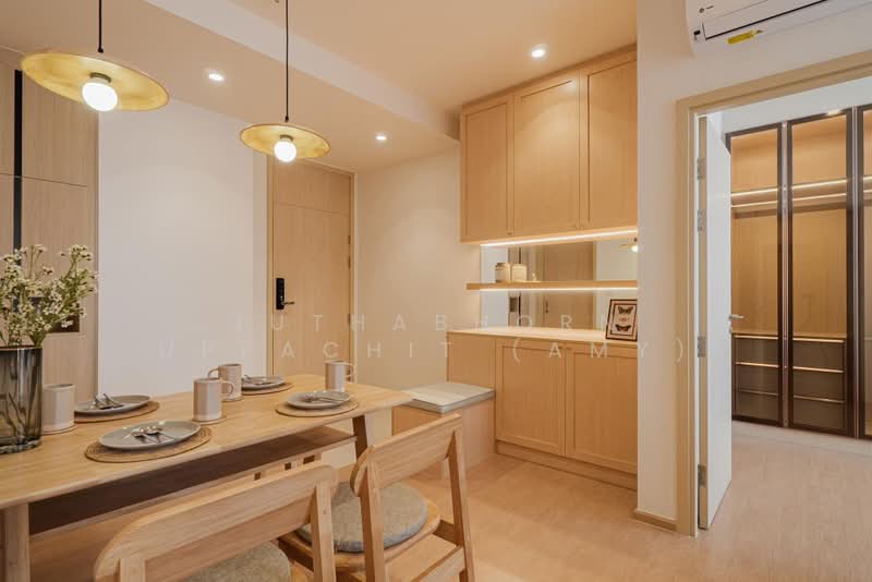 Maru Ekkamai 2, Bangkok, 70-5 Sukhumvit 63 Road, Phra Kanong Nua, Watthana, Bangkok, 2 Bedrooms, 60 sqm, Condo For Rent, by Juthabhorn Uppachit (Amy), 500411500 - DDproperty.com
