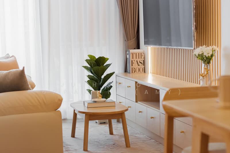 Maru Ekkamai 2, Bangkok, 70-5 Sukhumvit 63 Road, Phra Kanong Nua, Watthana, Bangkok, 2 Bedrooms, 60 sqm, Condo For Rent, by Juthabhorn Uppachit (Amy), 500411500 - DDproperty.com