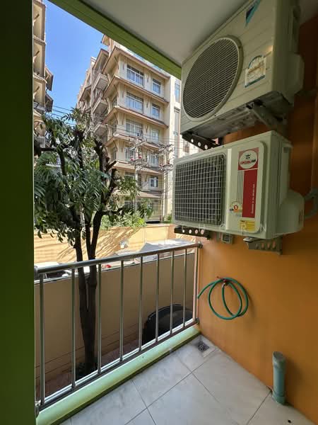 Emerald Residence Ratchada, Bangkok, Soi Ratchada 7 (Soi Nathong Yak 9), Din Daeng, Bangkok, 1 Bedroom, 30 sqm, Condo For Rent, by Rattanathorn Saetae, 500411505 - DDproperty.com
