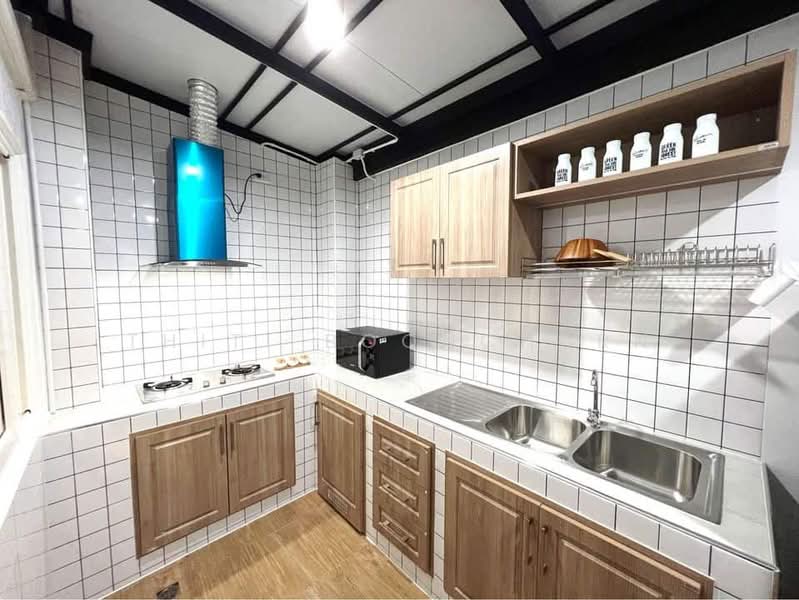 Townhouse, Golden Town La Salle, Near BTS Bearing, Samut Prakan, Samrong Nua, Muang Samut Prakarn, Samut Prakan, 3 Bedrooms, 100 sqm, Townhouse For Rent, by Thiti Boonchurn, 500411510 - DDproperty.com